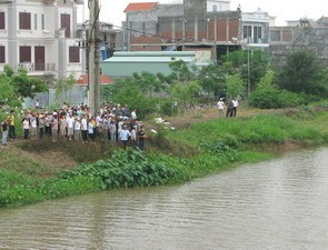 Thi thể bị chặt thành nhiều đoạn vứt trên sông